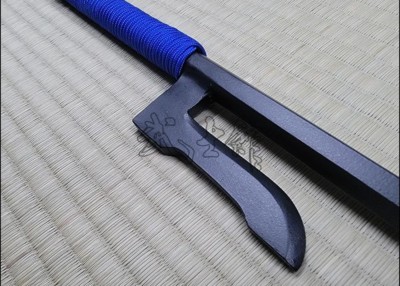 JUTTE 4 - BLACK FINISH WITH BLUE CORD