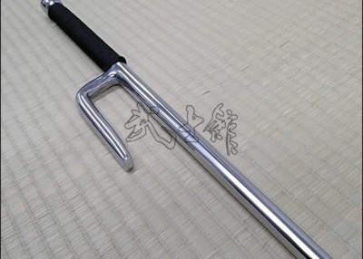 JUTTE 5 - STAINLESS STEEL POLISHED FINISH WITH BLACK CORD