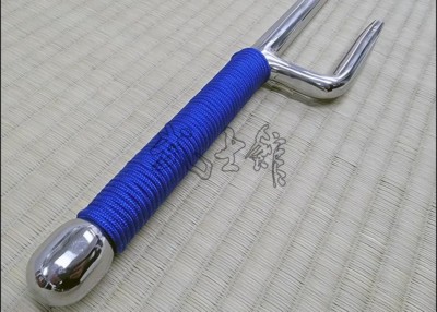 JUTTE 5 - POLISHED FINISH WITH BLUE CORD