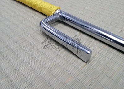JUTTE 5 - POLISHED FINISH WITH YELLOW CORD