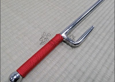 JUTTE 6 - STAINLESS STEEL POLISHED FINISH WITH RED CORD