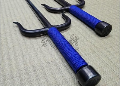 SAI 1 - NATURAL FINISH WITH BLUE CORD