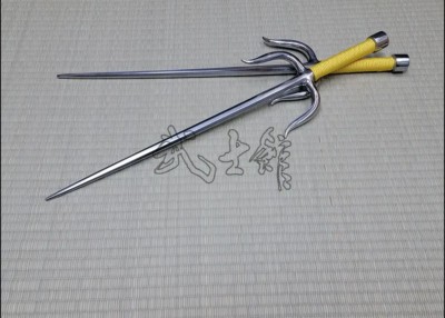 SAI 1 - STAINLESS STEEL POLISHED FINISH WITH YELLOW CORD