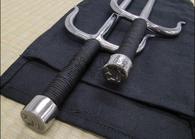 SAI 2 - STAINLESS STEEL POLISHED FINISH WITH BLACK CORD