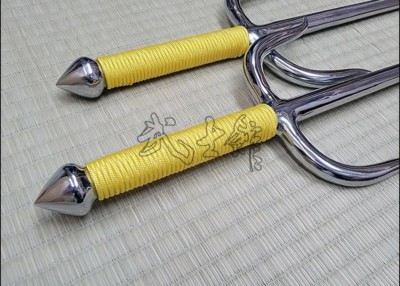 SAI 3 - SPECIAL STAINLESS STEEL SAI WITH POLISHED FINISH AND YELLOW CORD