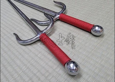 SAI 6 - STAINLESS STEEL POLISHED FINISH WITH RED CORD