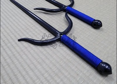 SAI 7 - NATURAL FINISH WITH BLUE CORD