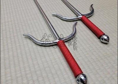 SAI 7 - STAINLESS STEEL POLISHED FINISH WITH RED CORD